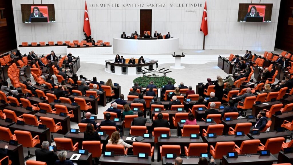 “Terörsüz Türkiye” hedefi doğrultusunda kurulacak komisyonun ilk toplantısı bugün