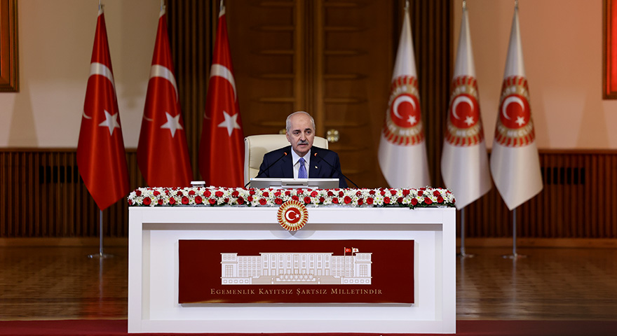 TBMM BAŞKANI KURTULMUŞ, “TERÖRSÜZ TÜRKİYE” HEDEFİ DOĞRULTUSUNDA MECLİS’TE KURULAN KOMİSYONUN İLK TOPLANTISINDA KONUŞTU