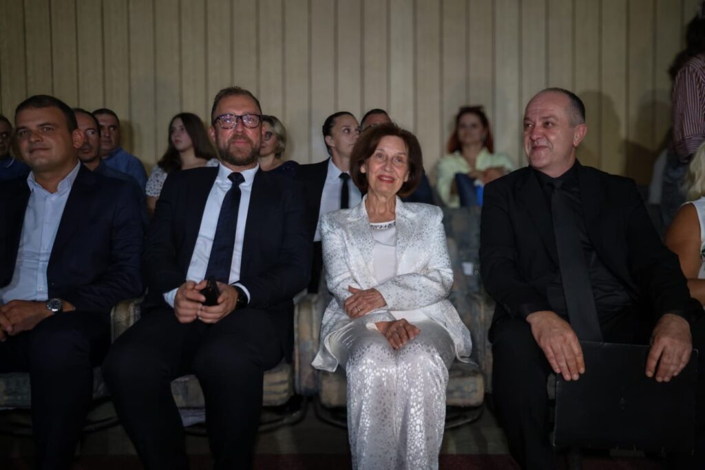Silyanovska Davkova: “Struga, dünyayı değiştiren şiirsel bir cumhuriyettir”