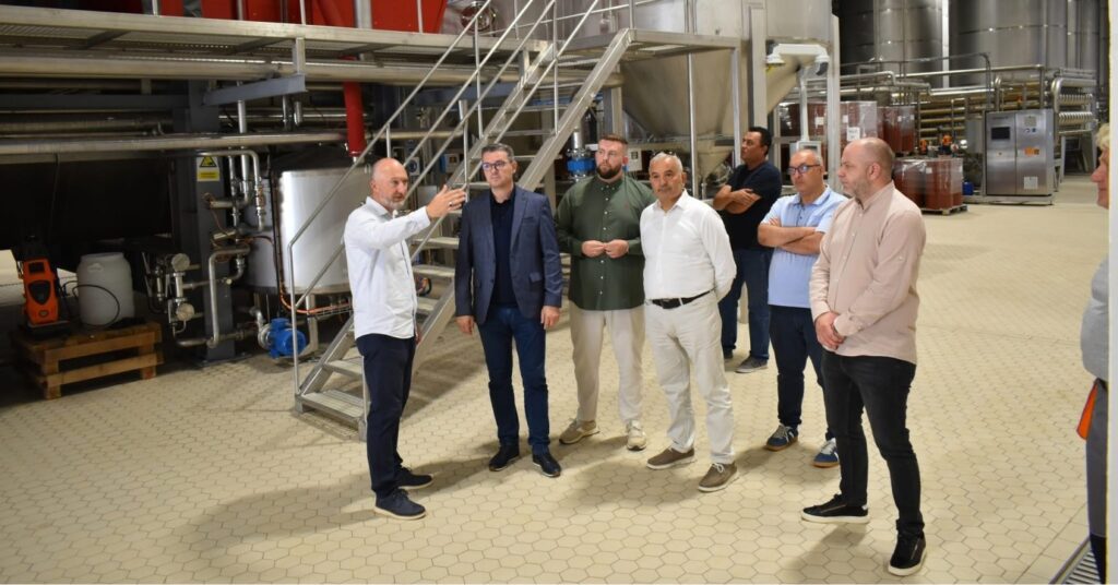 Tarım Bakanı Tripunovski’den Demir Hisar’da Zorlu Global Fabrikasına Ziyaret