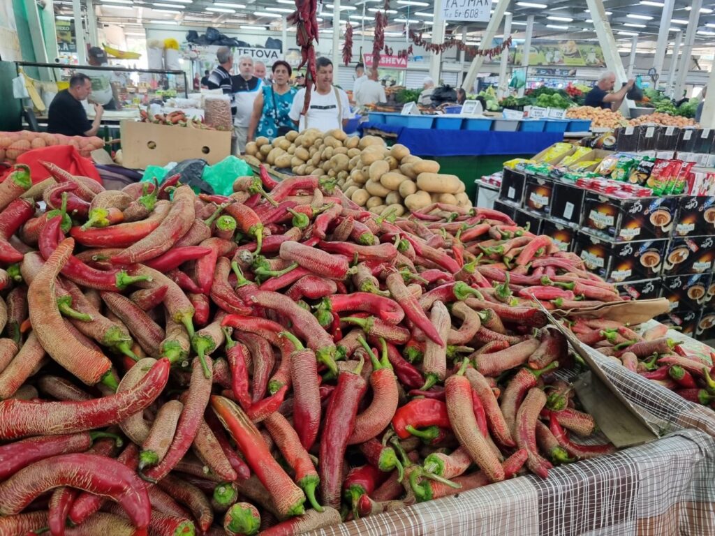 Makedonya’da meyve ve sebze fiyatları cep yakıyor