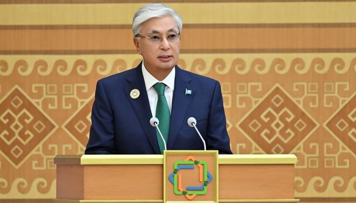 Kazakistan Cumhurbaşkanı Tokayev: “Sınırlı ulaşım bağlantıları, denize kıyısı olmayan ülkeler için büyük sorun”
