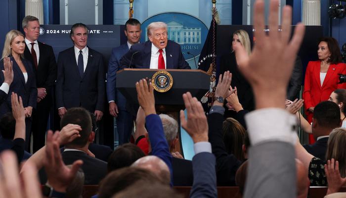 ABD Başkanı Trump acil durum ilan etti: Ulusal Muhafızlar Washington’da konuşlandırılacak! “Gerekirse orduyu da getireceğim”