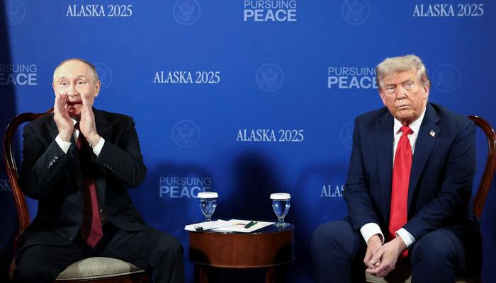 Alaska’daki zirvede Putin, ABD’li gazetecinin sorusunu duymazlıktan geldi! Yaptığı mimikler olay oldu