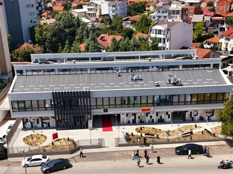 Çayır’da Türkçe eğitim de verilecek “Bambi” anaokulu açıldı