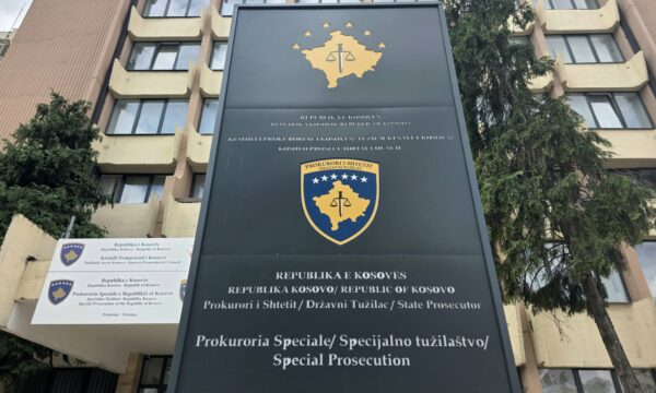 Kosova’da 1999’daki 34 sivil katliamına katıldığı şüphesiyle bir kişi gözaltına alındı