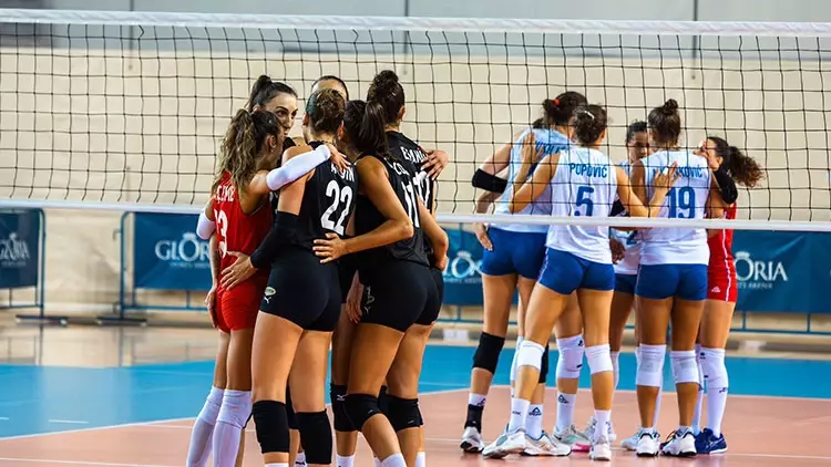 Filenin Sultanları, Sırbistan’ı 3-2’yle geçti