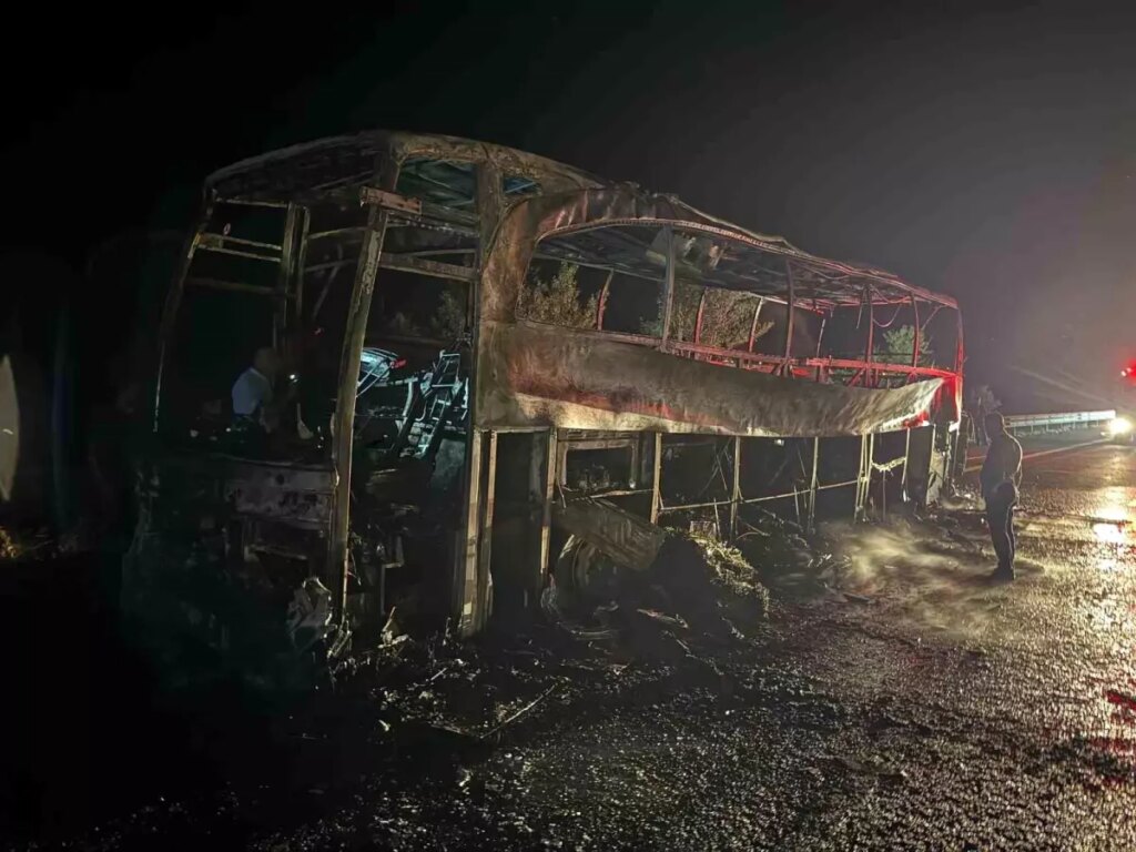 Kızılcahamam’da Yolcu Otobüsü Yangını: 36 Yolcu Kurtarıldı