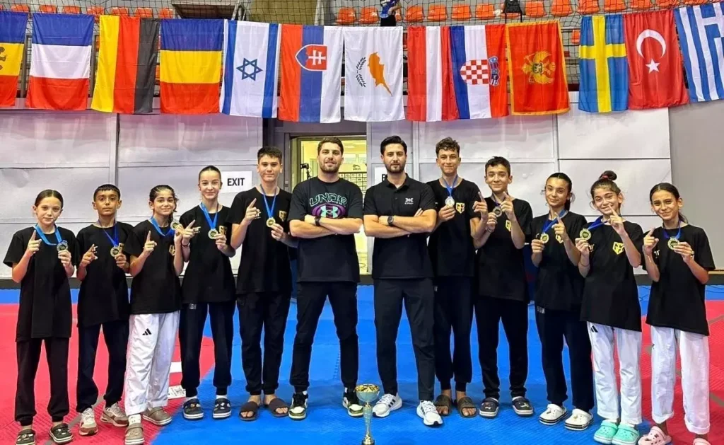Aydınlı Sporcular Sırbistan’da Taekwondo Turnuvasında 6 Altın ve 4 Gümüş Madalya Kazandı