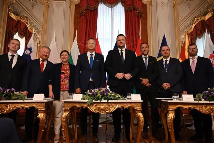 Makedonya Zagreb’de, Orta ve Güneydoğu Avrupa’da sermaye piyasalarının geliştirilmesine ilişkin mutabakat zaptı imzalandı