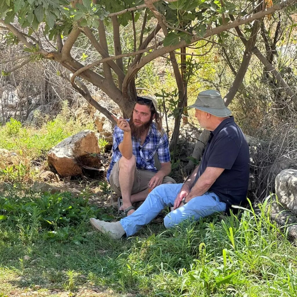 Jeremy Bowen: İsrailli yerleşimciler Filistinlileri Batı Şeria’dan kovma planlarını yoğunlaştırıyor