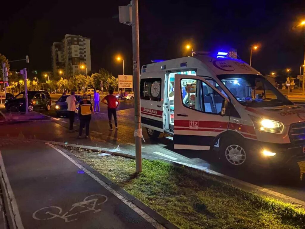 Kayseri’de Alkollü Sürücü Kaza Yapıp Kaçtı