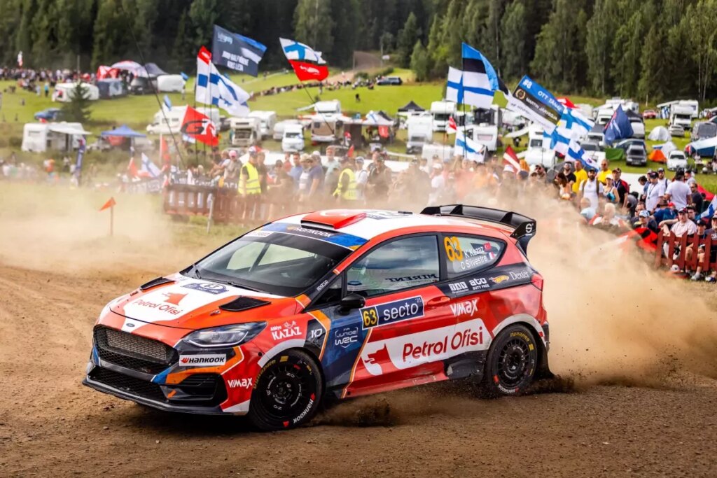 Kerem Kazaz Finlandiya Rallisi’ni Beşinci Tamamladı