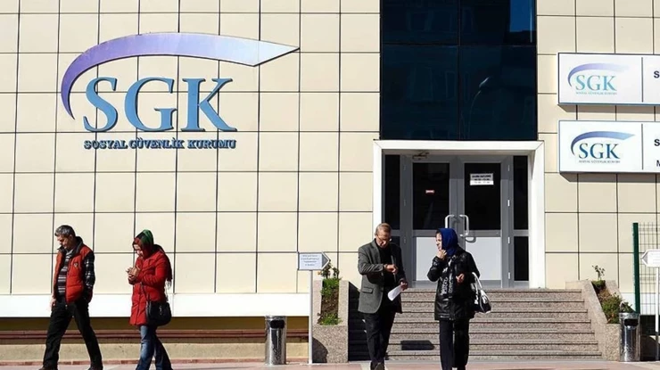 Almanya ve Bulgaristan’dan maaş alanlara güzel haber! SGK’dan promosyon kararı