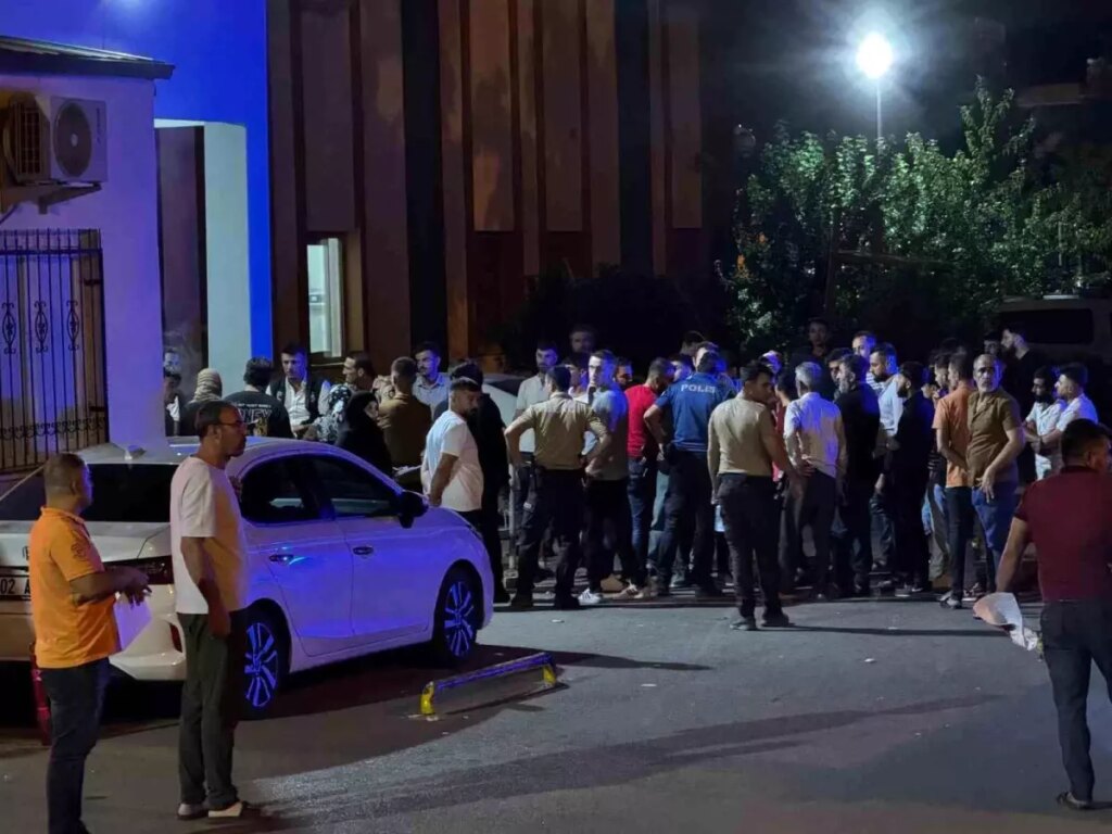 Adıyaman’da Bıçaklı Saldırı: Genç Hayatını Kaybetti
