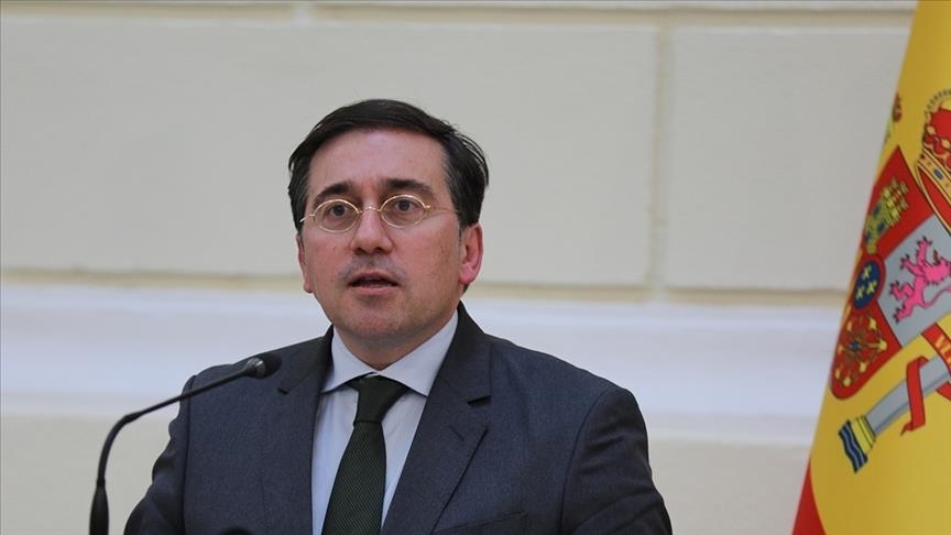 İspanya Dışişleri Bakanı Albares, AB’yi İsrail’e karşı çok geç harekete geçmekle suçladı