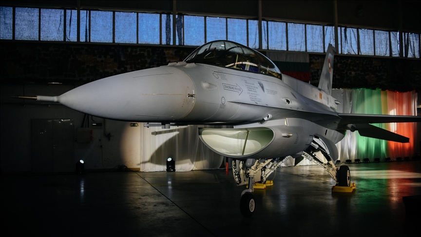 Bulgaristan’da ABD’den satın alınan F-16’ların tesliminin gecikmesi endişe yaratıyor