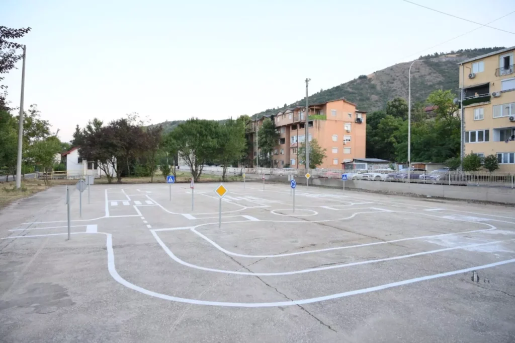 Kisela Voda’da trafik test sahası olan yeni bir park açıldı