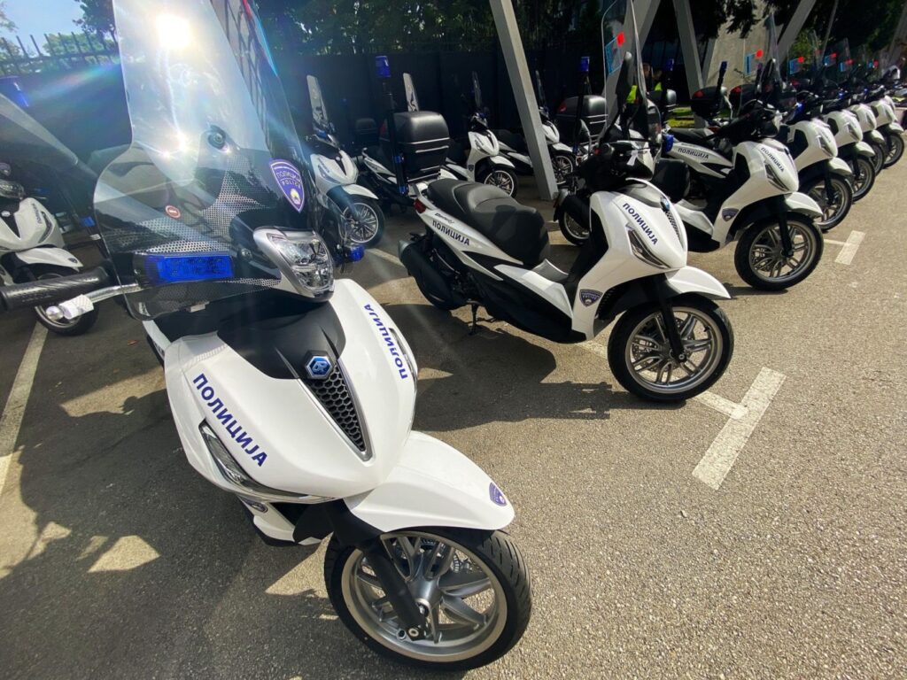 Trafik polisine 23 yeni motosiklet teslim edildi
