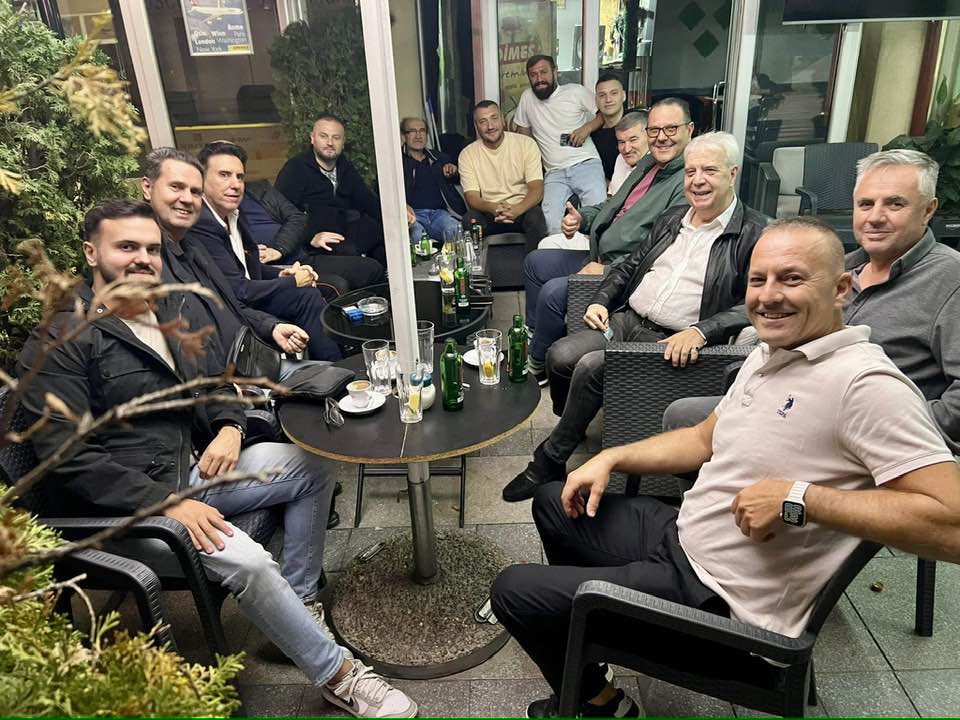  Türklerin Halk Hareketi ve VMRO-DPMNE Kırçova Adayı Yovanovski Bir Araya Geldi