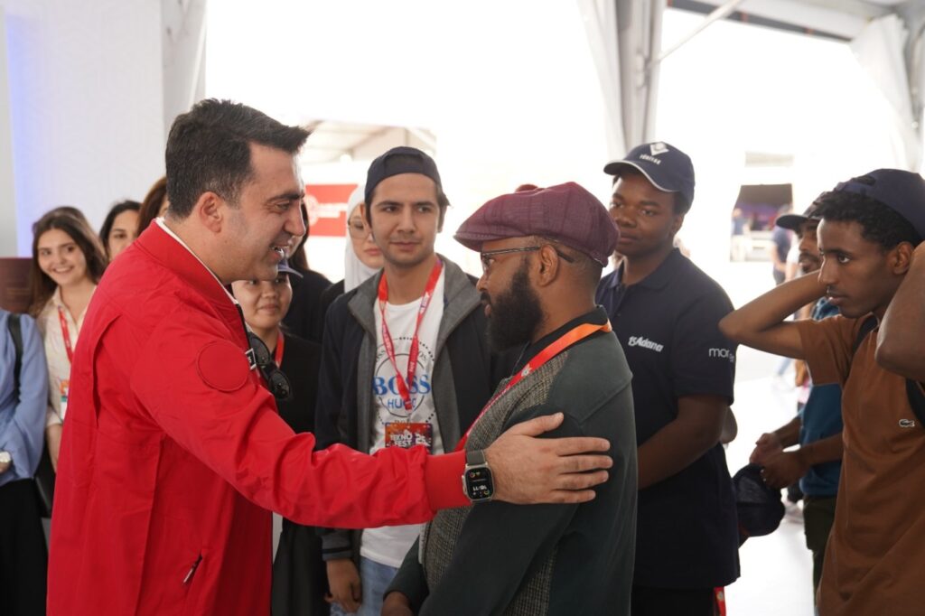 YURT DIŞINDAN GENÇLER VE ULUSLARARASI ÖĞRENCİLER YTB EV SAHİPLİĞİNDE TEKNOFEST’TE