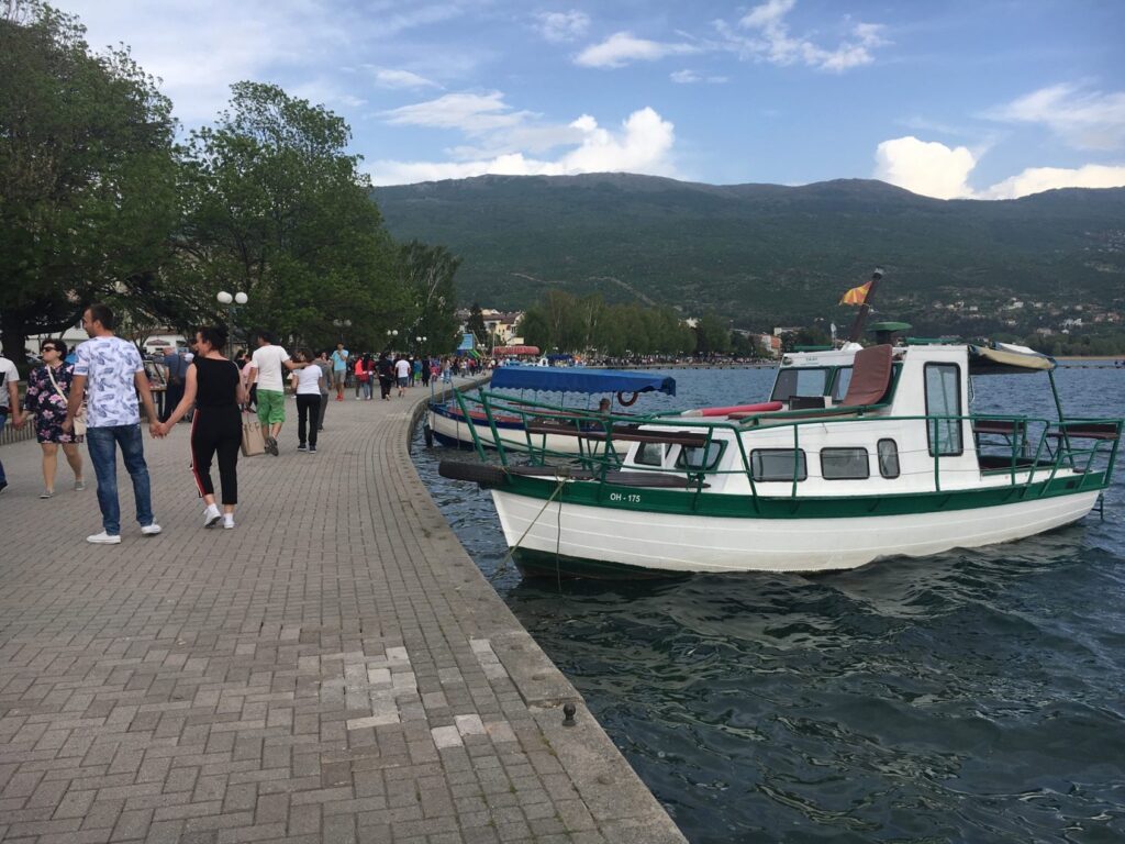 Ohri Gölü’nün su seviyesi düşmeye devam ediyor