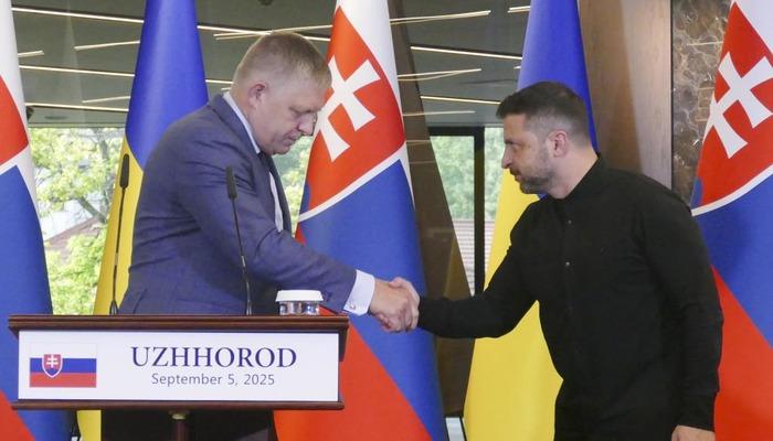 Zelenskiy: “Slovakya, Ukrayna’nın AB yolundaki ilerleyişini destekliyor”