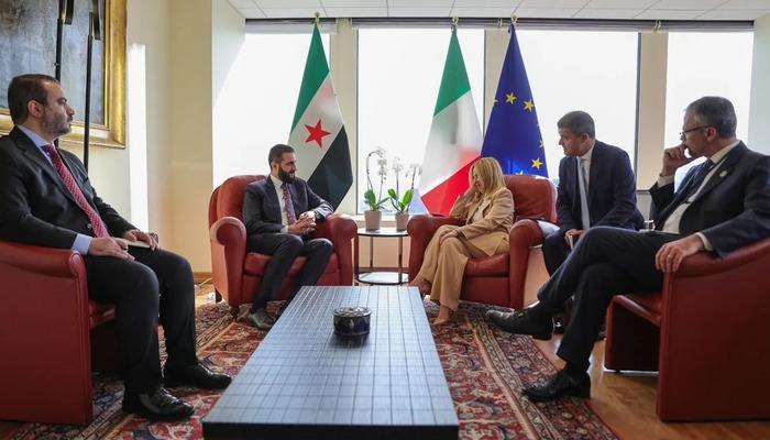 Dünyanın konuştuğu görüşme! Meloni’nin Şara’ya bakışları gündem oldu