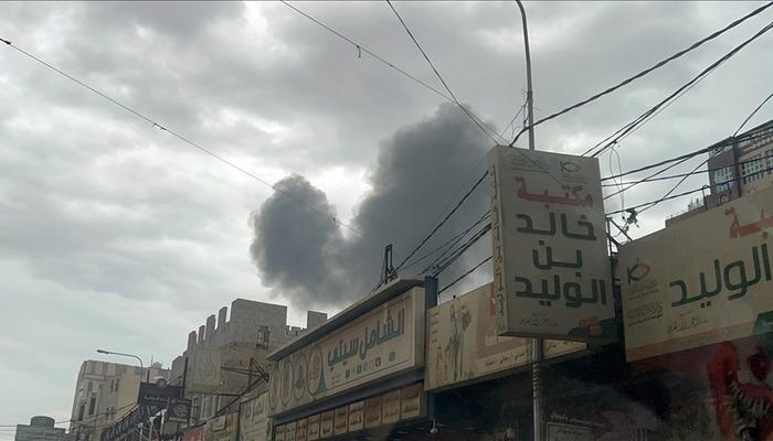 İsrail, Yemen’in başkenti Sana’yı vurdu! Saldırı sırasında Husilerin lideri konuşma yapıyordu