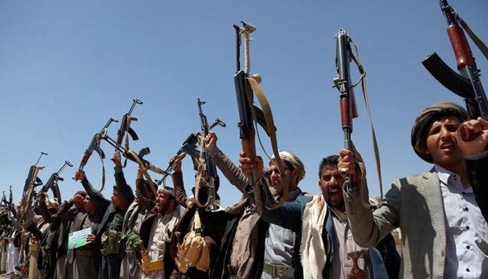 Husiler’den yeni açıklama! ABD’li petrol şirketlerine ait gemileri hedef alacaklarını duyurdular