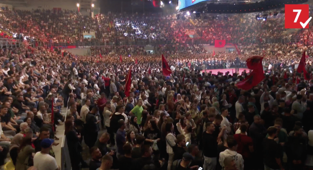 VLEN İttifakı Üsküp’te miting düzenledi