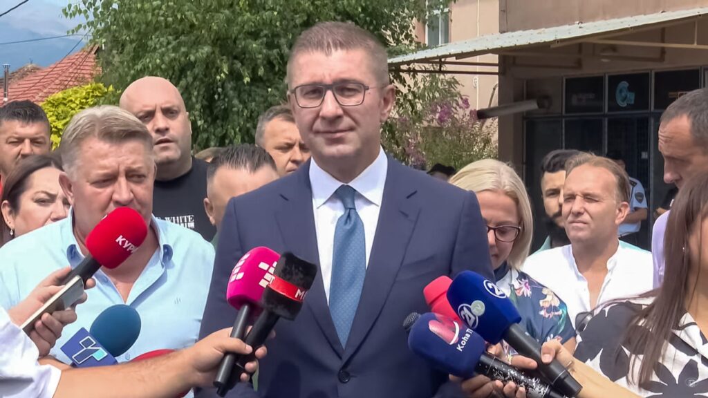 Mickoski: VMRO-DPMNE Yerel Seçimlerde Açık Ara Zafer Bekliyor