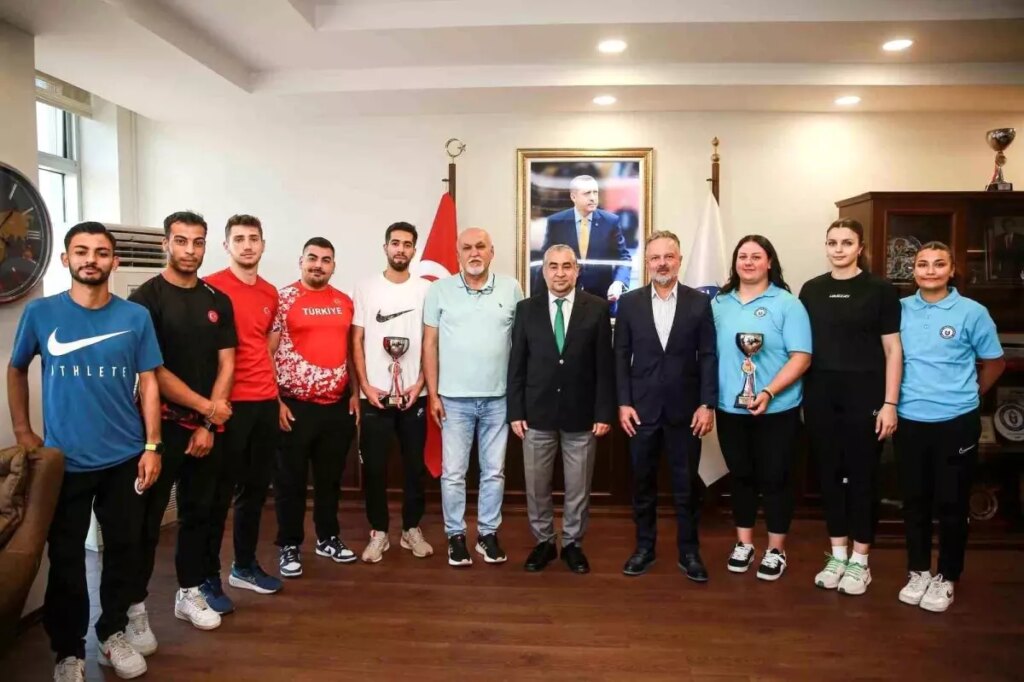 ADÜ Spor Bilimleri Fakültesi, ‘Şampiyonlar Okulu’ Unvanını Kazandı
