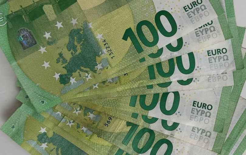 Üsküp’te üç kişiye zorla para alma (Şantaj) suçlaması