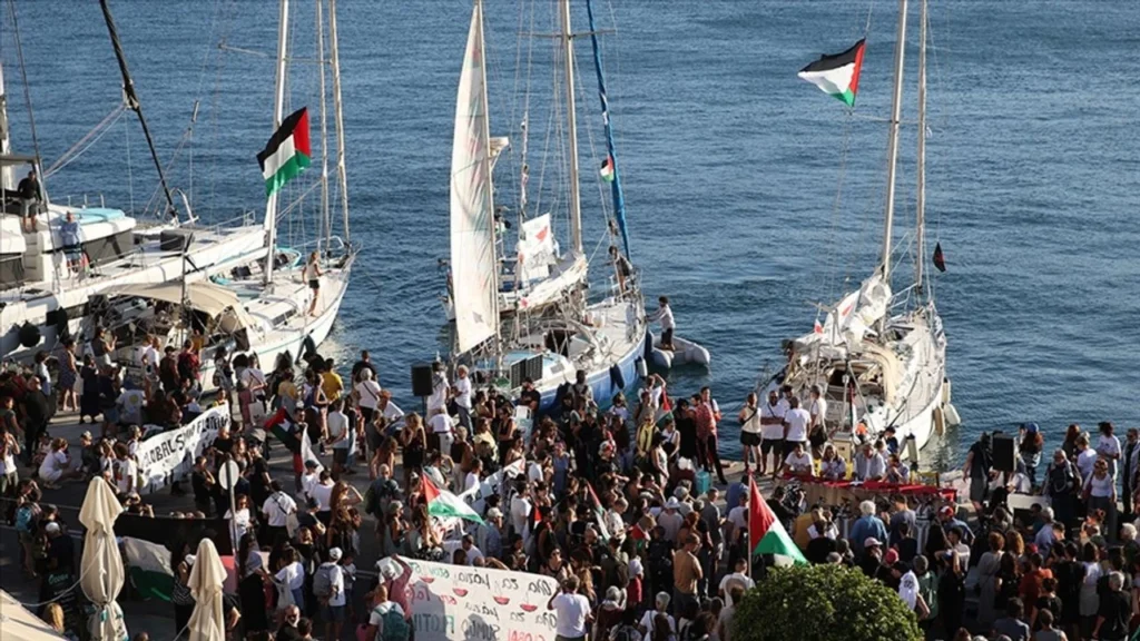 Yunanistan’da muhalif parti, Küresel Sumud Filosu’na yapılan saldırıyı kınadı