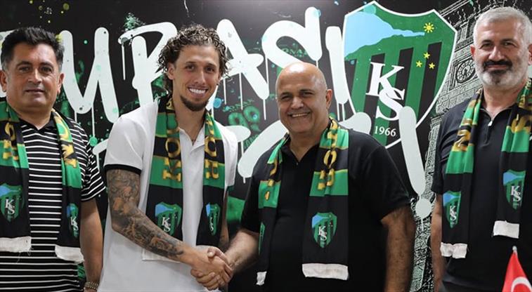 Kocaelispor, Makedon kanat oyuncusu Churlinov’u transfer etti