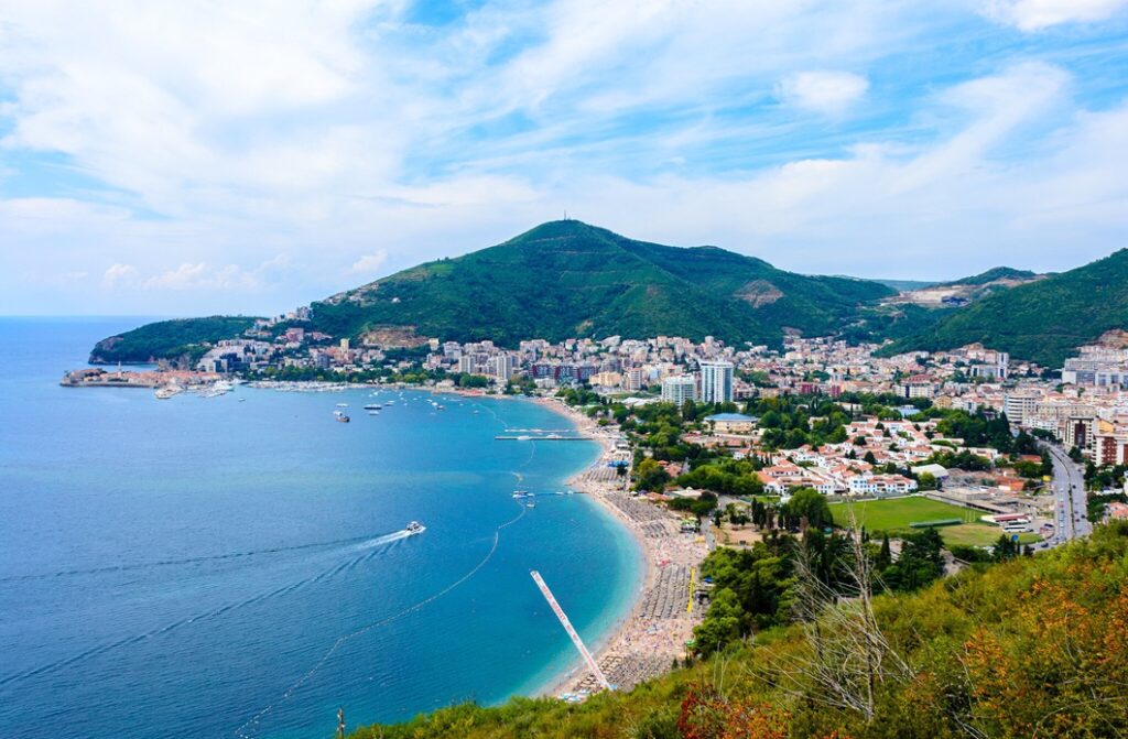 Vize Kararı Karadağ’da Turizmi Vurdu