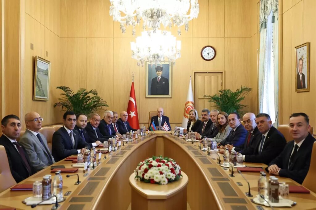 TBMM Başkanı Kurtulmuş, Türkiye, Azerbaycan ve KKTC Parlamentolar Arası Dostluk Grubu Heyetlerini Kabul Etti