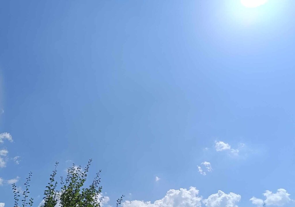 Güneşli Günler Devam Ediyor, Sabahlar Serin