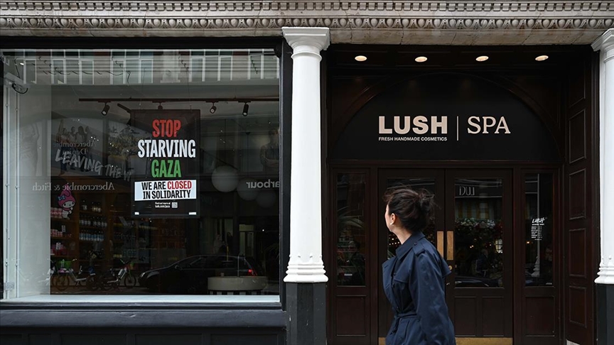 İngiliz kozmetik markası Lush’ın ülkedeki mağazaları, Gazze ile dayanışma için bir günlüğüne kapandı