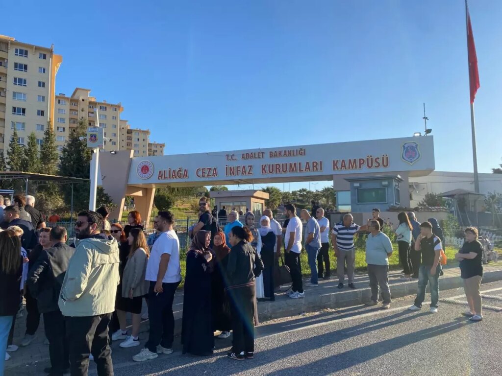 İZBETON Soruşturmasında Tunç Soyer ve Şenol Aslanoğlu Hâkim Karşısında