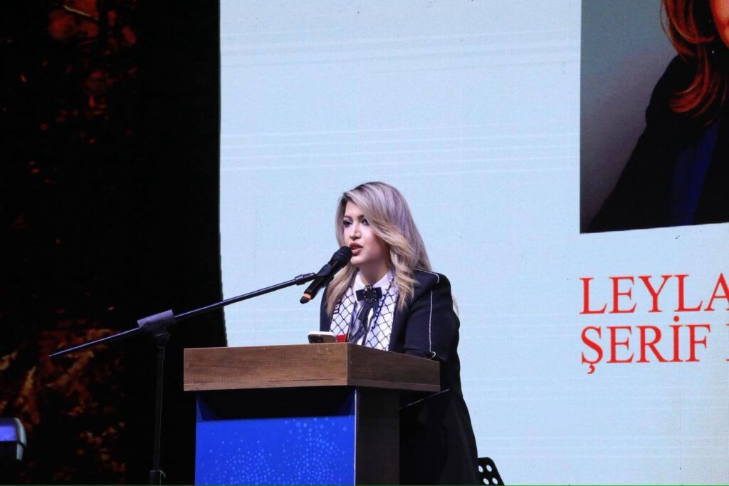 Şair-yazar Leyla Şerif Emin, Uluslararası 28. Hazar Şiir Akşamları’nda K. Makedonya’yı temsil etti