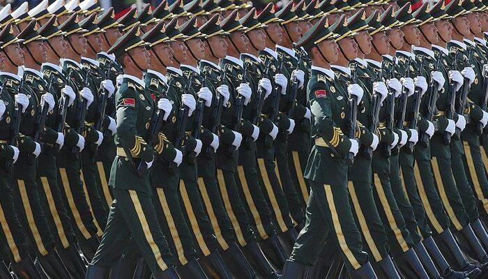 Çin ile Malezya’dan Güney Çin Denizi’nde ortak askeri tatbikat