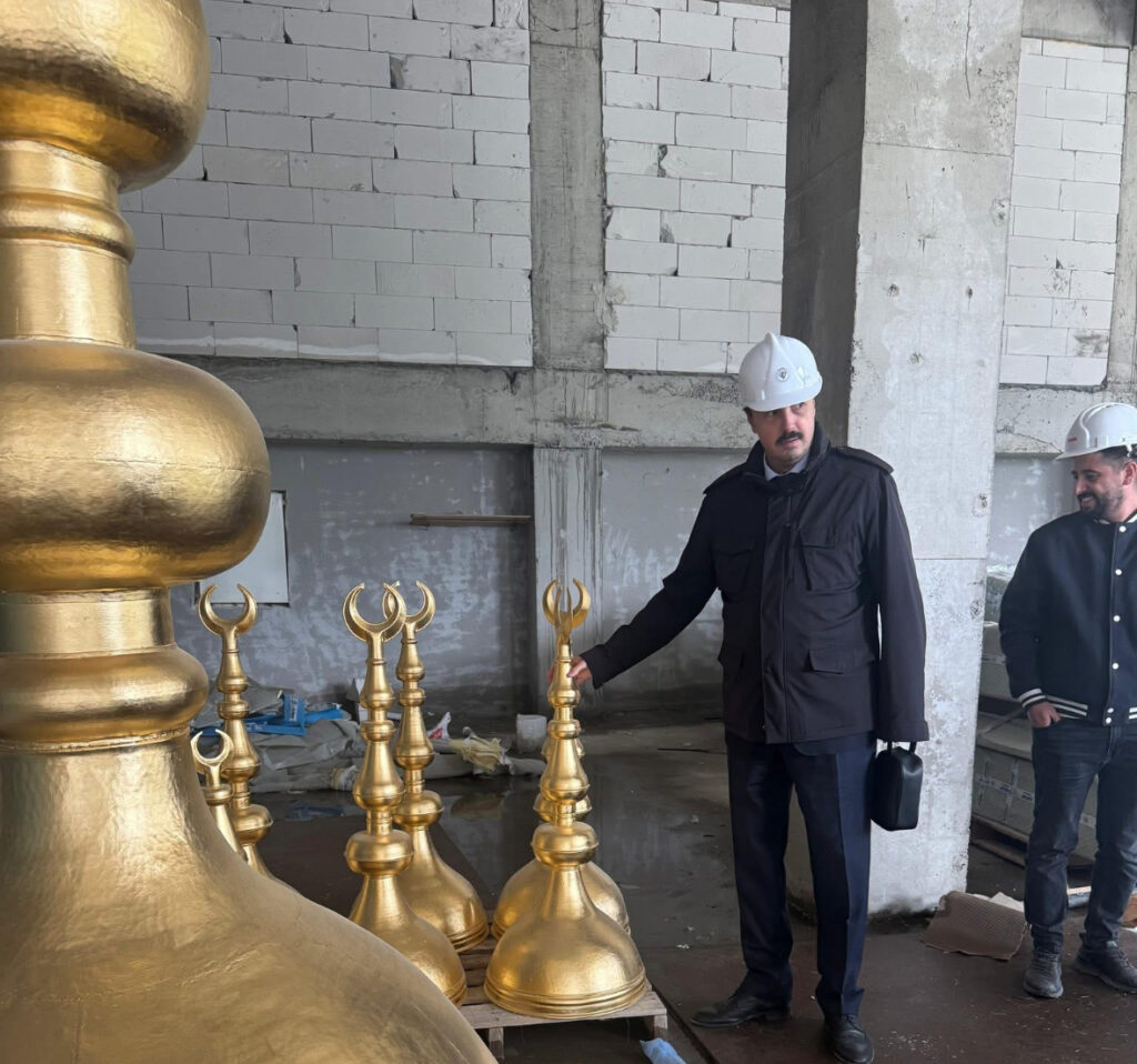 Büyükelçi Ulusoy, Üsküp Camii İnşaatında İncelemelerde Bulundu