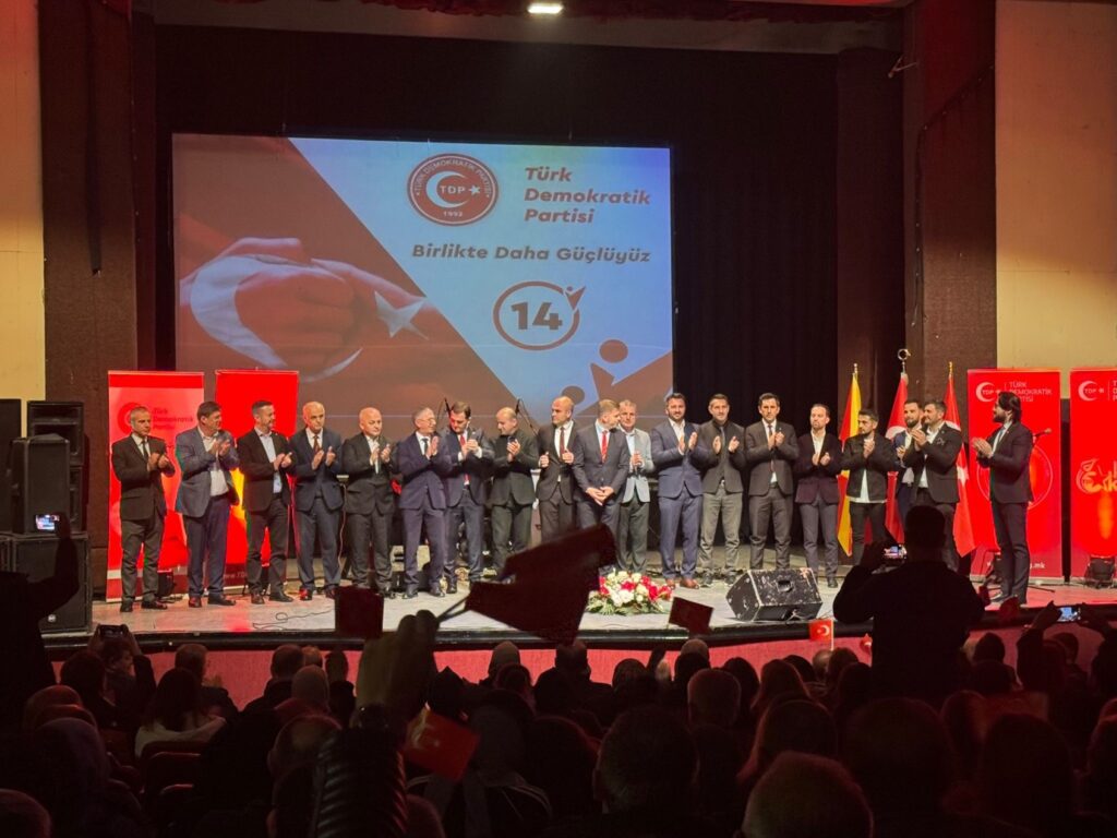 TDP’den Gostivar’da Coşkulu Final: “Zafer İçin 14 Numarada Buluşalım”