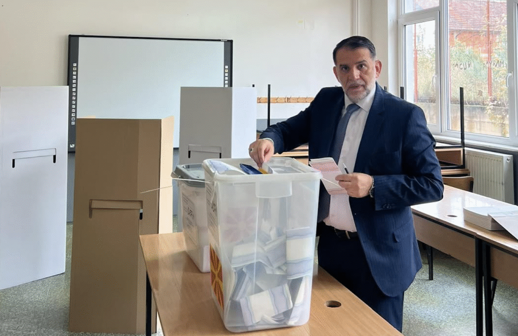 Milletvekili Salih Murat Oyunu Vrapçişte’de Kullandı: “Kazanan ülkemiz ve soydaşımız olsun”