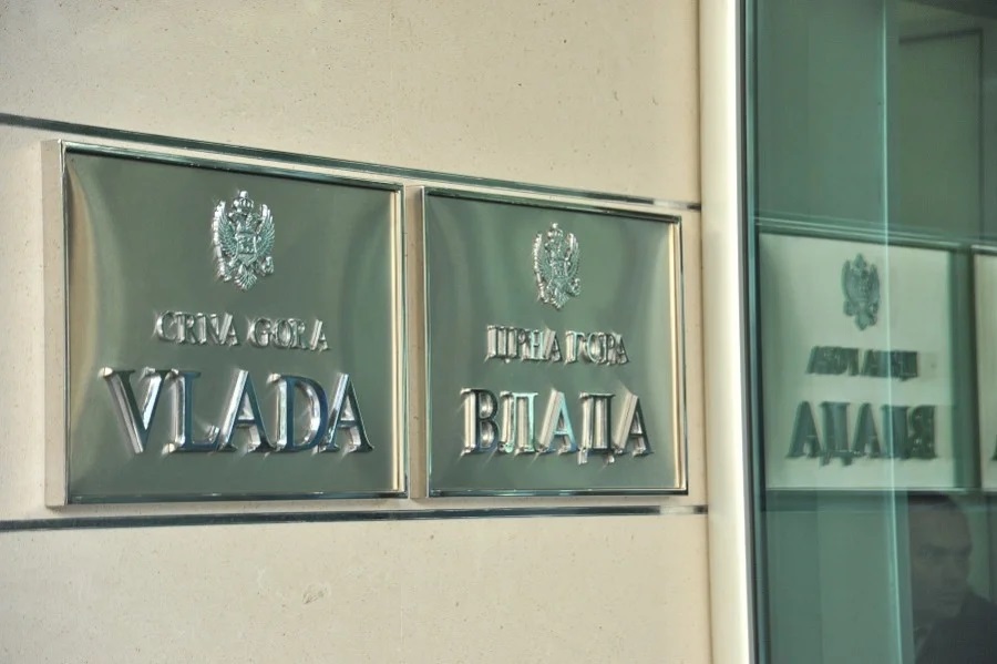 Karadağ Hükümeti: Türk Vatandaşları İçin Vizesiz Rejim Geçici Olarak Askıya Alındı