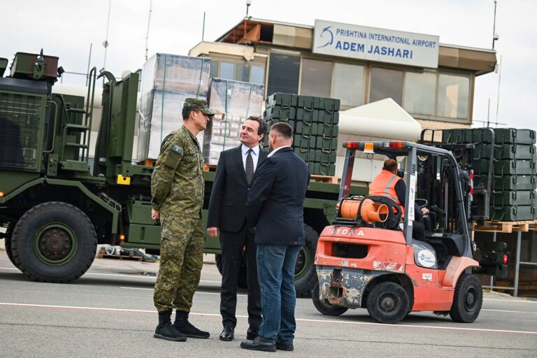 Kosova, Türkiye’den kamikaze İHA araçlarını kabul etti