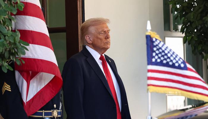 Trump’tan Çin’e tehdit: “Yüzde 150 gümrük tarifesi ödemek zorunda kalırlar, ağır bedeller öderler”