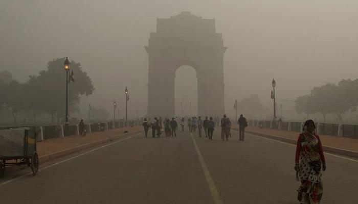 Hindistan, başkent Yeni Delhi’de hava kirliliğine karşı “yapay yağmur” denemeleri yapıyor